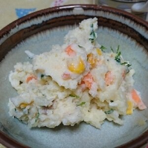 余り物で★生ハム・コーン・豆苗のポテトサラダ